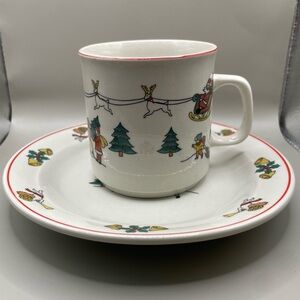 Vintage Classic Collectors Studio Joy Of Christmas Cup & Plate